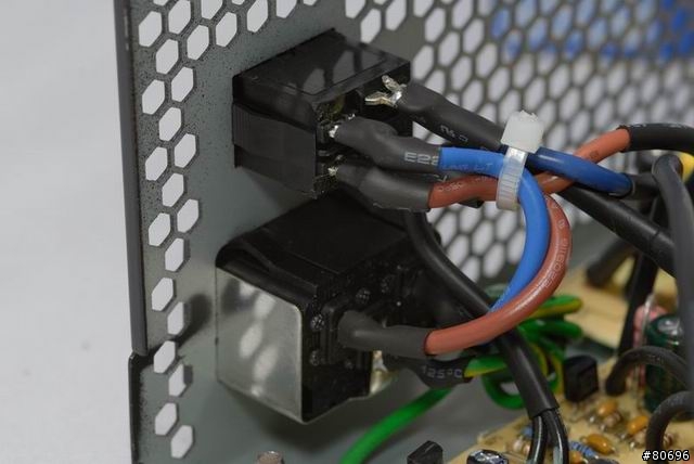 HEC WIN DX無限385W模組化電源供應器簡介及測試
