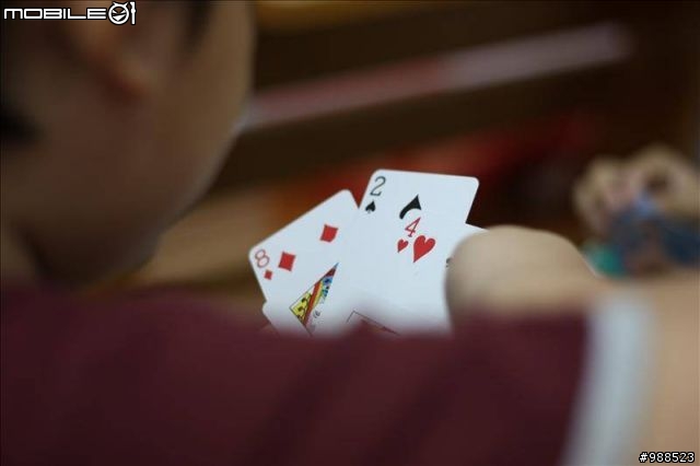 【450D簡單開箱文】自己買給自己的生日禮物 (圖片連結已更新)