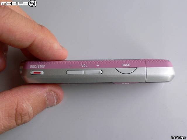 簡單開箱Sony NWZ-B135F