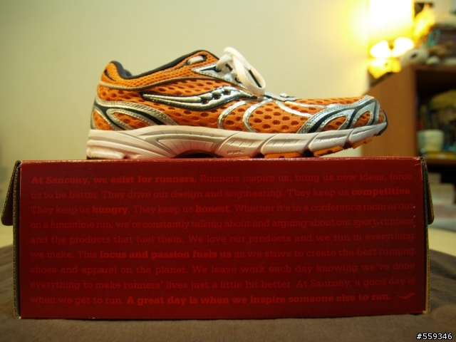 選購慢跑鞋---Asics nimbus 10, kayano 14. Saucony Grid fastwitch 3