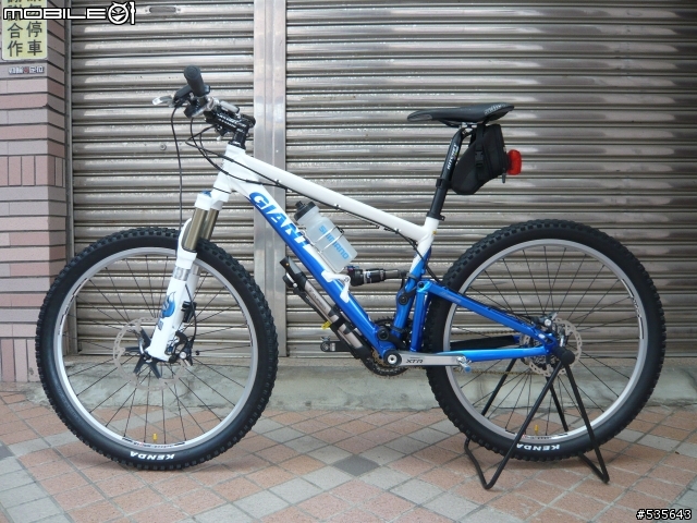 正09年 FOX F100 RLC 和 anthem 3 最終升級定裝照