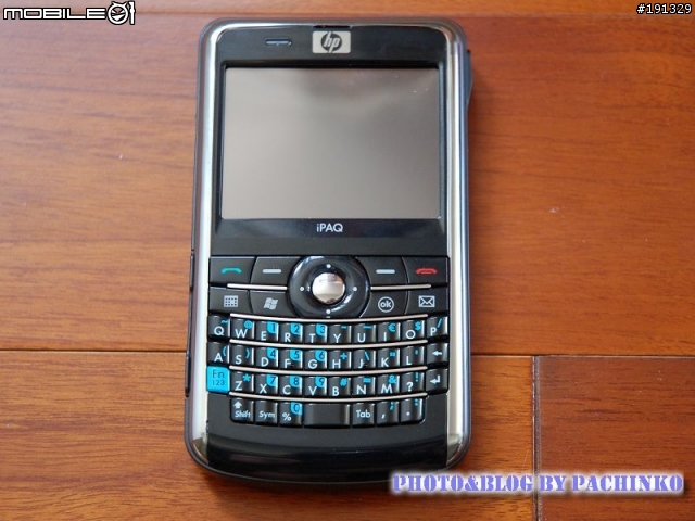 HP iPAQ 912c WM6.1 鍵盤手機開箱文