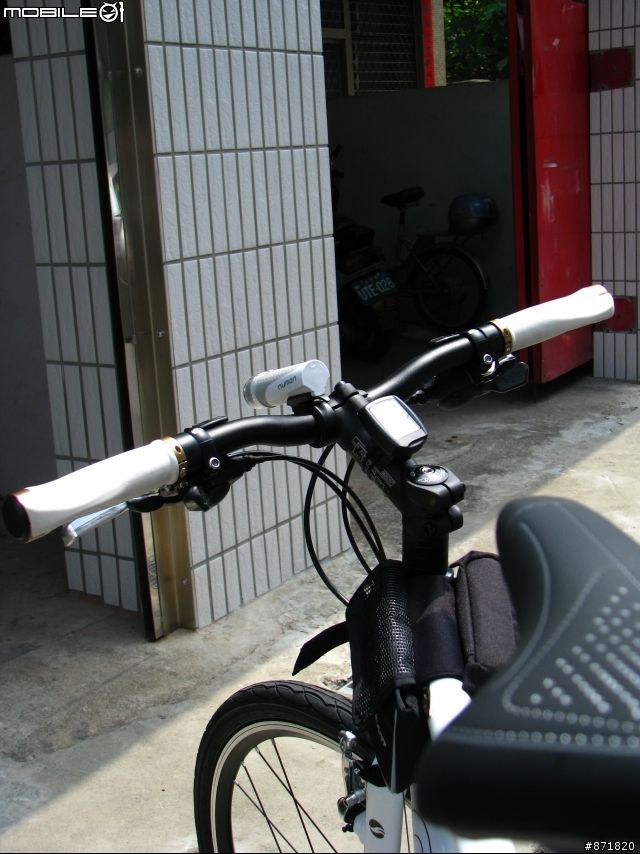 目前全台西岸僅剩之白色 19" Flight M0 入手!!!(轉載自公路車區, 原來 M0 算山車喔??)