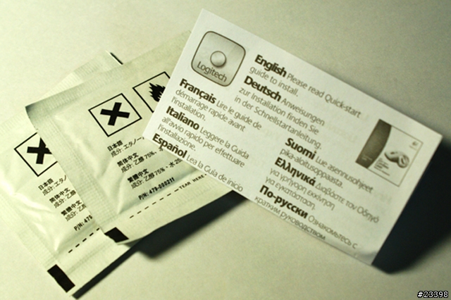 【開箱】極簡風.羅技V550無線 雷射 筆電鼠