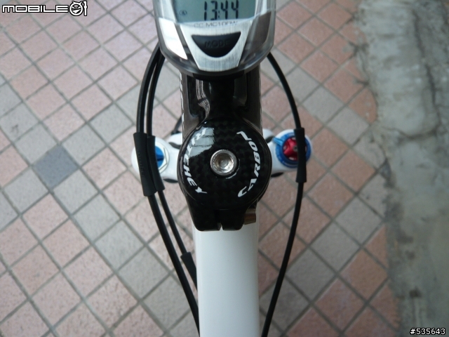 正09年 FOX F100 RLC 和 anthem 3 最終升級定裝照