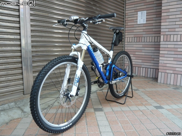 正09年 FOX F100 RLC 和 anthem 3 最終升級定裝照