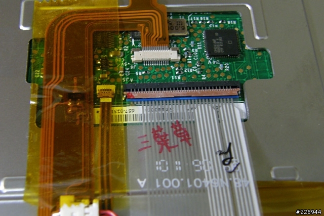 PowerBook G4 更換背光鍵盤