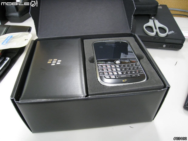 最新的黑莓機 Blackberry Bold 9000