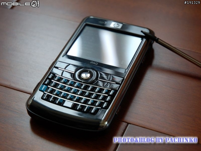 HP iPAQ 912c WM6.1 鍵盤手機開箱文