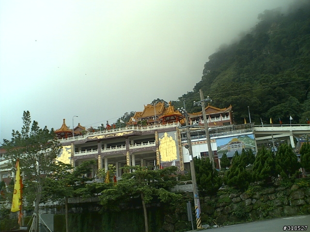 CYCLING AROUND TAIWAN (完成)