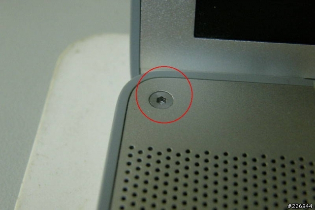 PowerBook G4 更換背光鍵盤