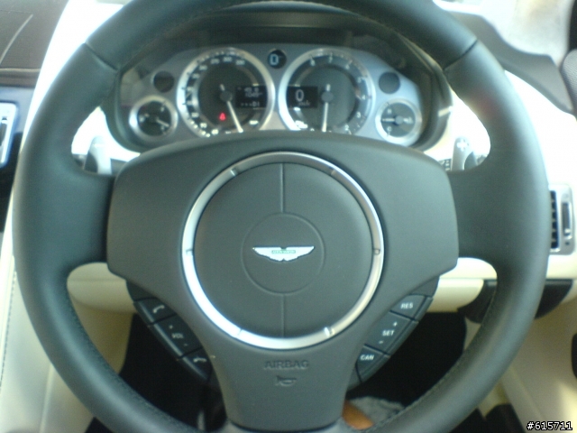 Aston Martin DB9 (SAM的辛苦洗車紀錄-6)