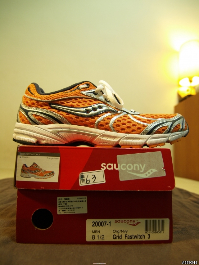 選購慢跑鞋---Asics nimbus 10, kayano 14. Saucony Grid fastwitch 3