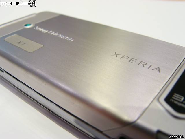 [搶拍] 各位同學～Sony Ericsson XPERIA X1來啦～～(但是是英文版)