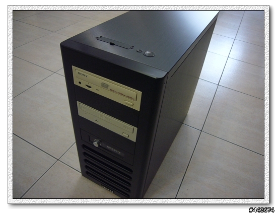 新增燒機70hr機殼溫度分布表~分享今日的戰利品~聯力PC-7F、保銳魄族425W及安裝疑問