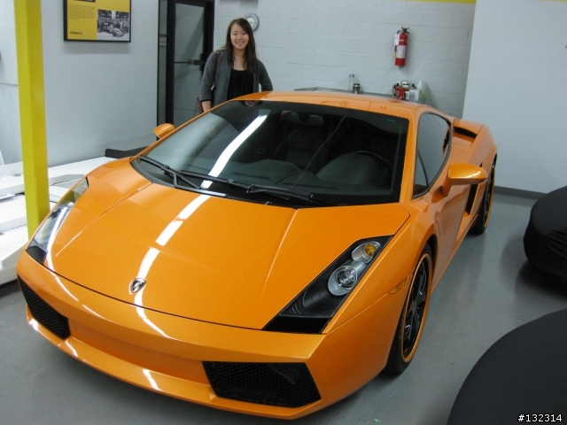 當銀蛙 997S 碰上銀牛 Gallardo..............無聊開箱文