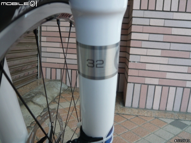 正09年 FOX F100 RLC 和 anthem 3 最終升級定裝照
