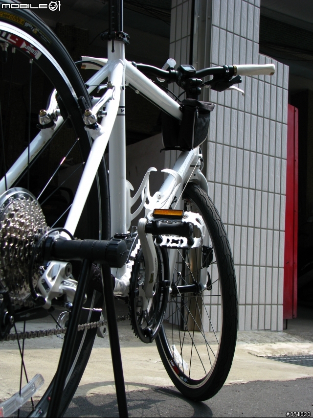 目前全台西岸僅剩之白色 19" Flight M0 入手!!!(轉載自公路車區, 原來 M0 算山車喔??)