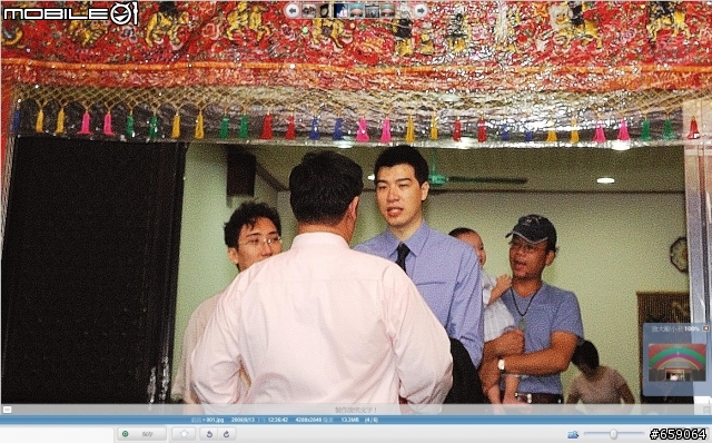 請問照片顯示問題?