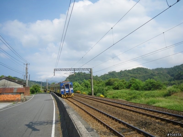 【路線分享】雙溪-->貢寮:台2丙+台38.40縣道 (鐵支路+河岸的悠遊路線)