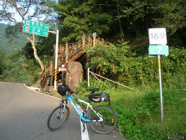 山中單車道--阿里山瑞里風景區 ,與大家分享.