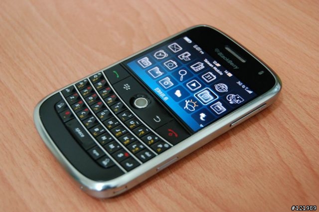 3.5G HSDPA 黑莓機 Bold 9000 深入介紹...