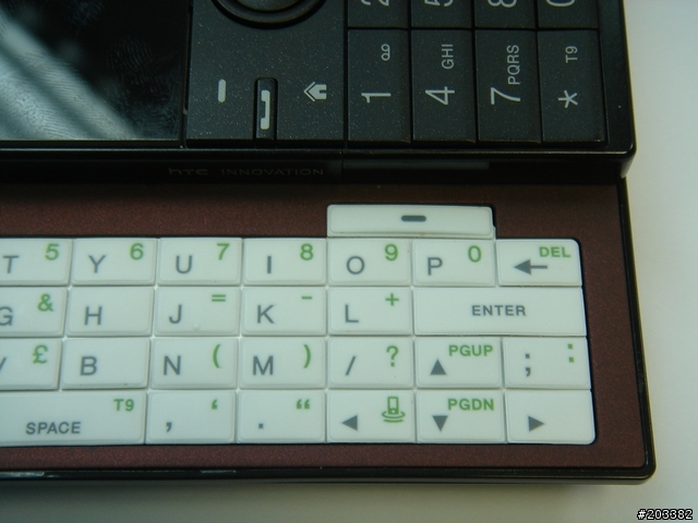 有點慢來的HTC S740 實機外觀分享