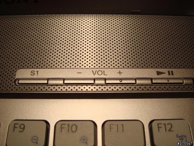 美規VAIO FW-29016" 1920x1080藍光筆電開箱