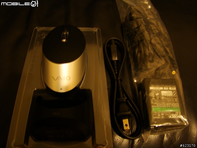 (開箱分享)VAIO頂級藍芽充電式滑鼠:VGP-BMS77