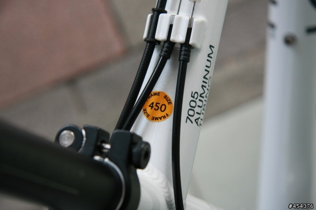 【分享文】10/9 新車入手Louis Garneau XC CASPER