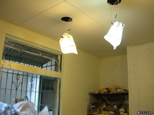 二手屋大改造..砍掉重練 !(完結篇 2008/11/14 新家具,燈具 ,整體感覺 )