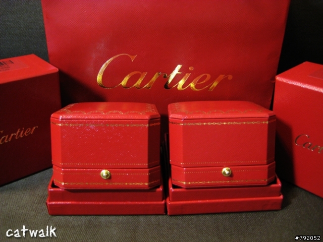 我們的Cartier Double C婚戒