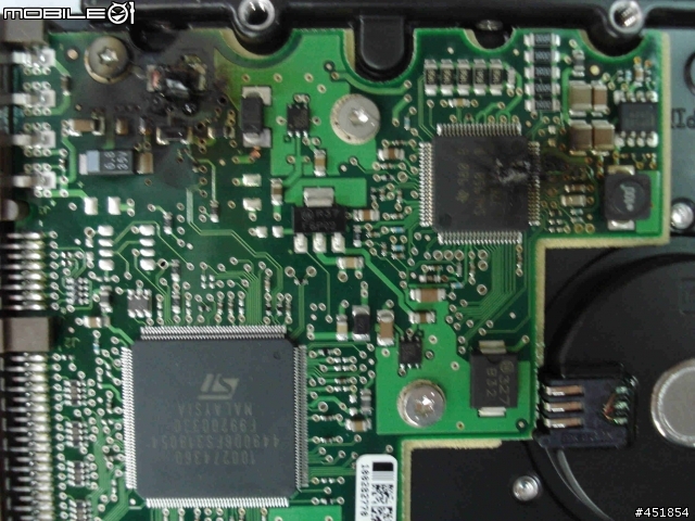 請問這樣的硬碟損壞情形,有辦法送修嗎?