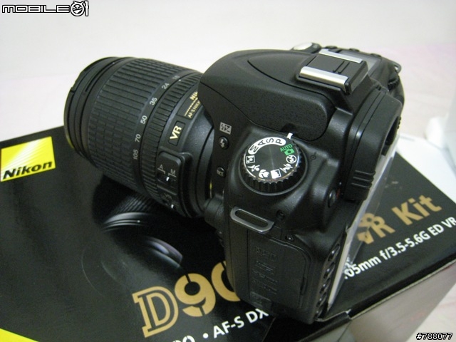 D90開箱((第一次PO文多多包含囉~))