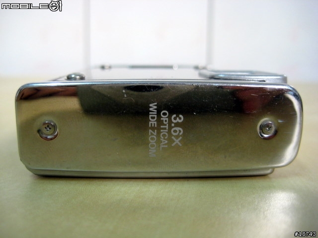 防水 10 公尺深的數位相機 Olympus μ-1030SW