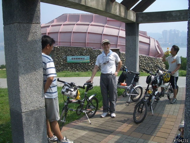 VENZO家族深坑淡水輕鬆遊-G牌新車小折發表