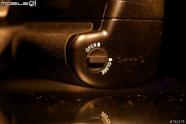 SONY α system 與我的攝影之路(文爆長 圖爆多 有A900開箱及不專業鏡頭試拍測試還有A100+人像不專業鏡頭試拍測試 不喜誤入)