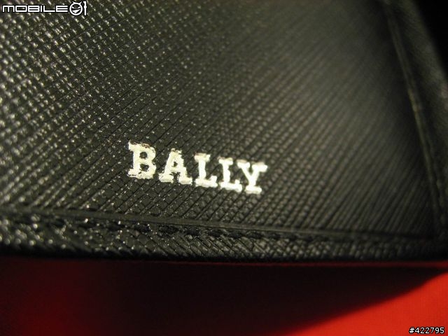BALLY 新款皮夾與護照夾