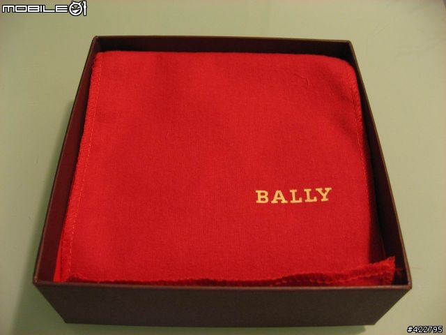 BALLY 新款皮夾與護照夾