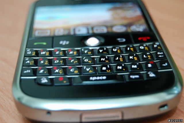 3.5G HSDPA 黑莓機 Bold 9000 深入介紹...
