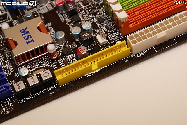 AMD高效能790GX新星 : MSI KA790GX
