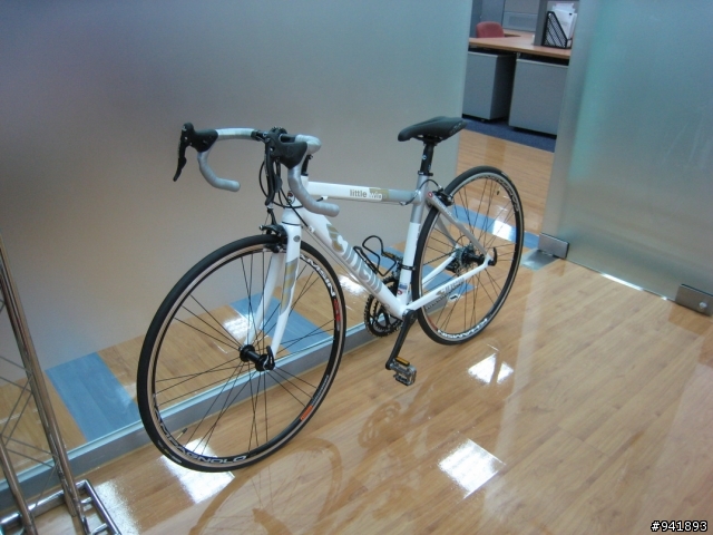 Cinelli 之 Little Wing 換 Pro Estrada