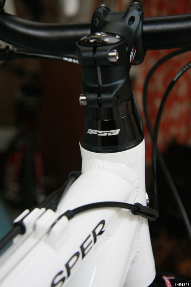 【分享文】10/9 新車入手Louis Garneau XC CASPER