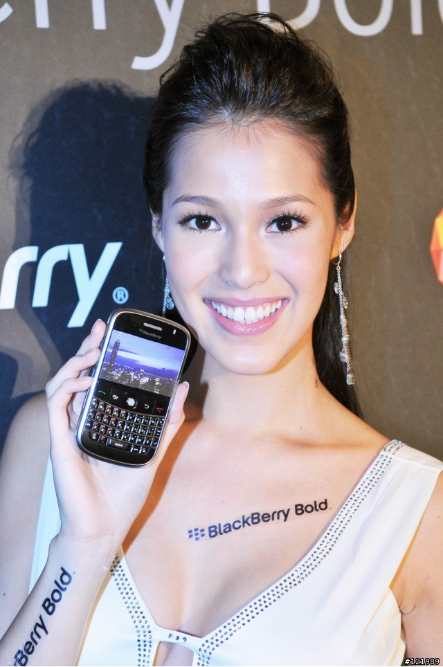 3.5G HSDPA 黑莓機 Bold 9000 深入介紹...