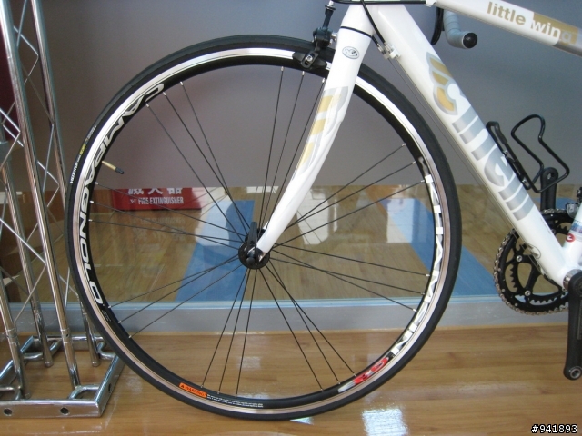 Cinelli 之 Little Wing 換 Pro Estrada