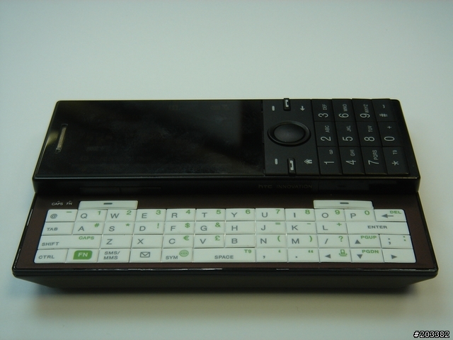 有點慢來的HTC S740 實機外觀分享