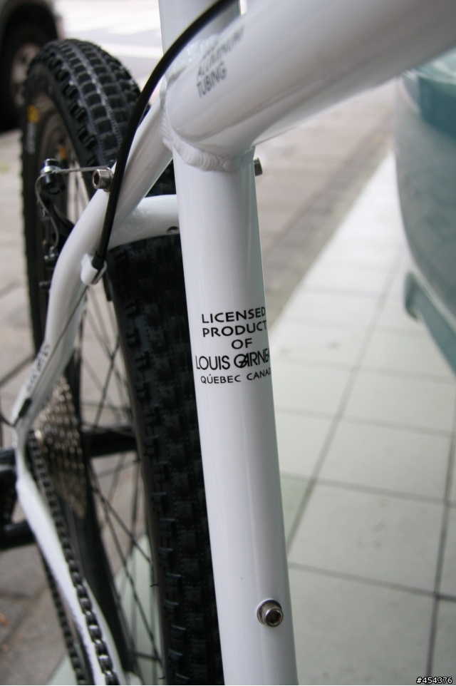 【分享文】10/9 新車入手Louis Garneau XC CASPER