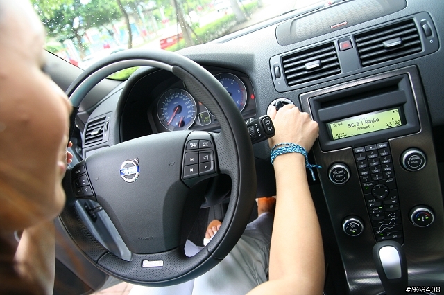 【分享】與VOLVO V50 D5的午後邂逅