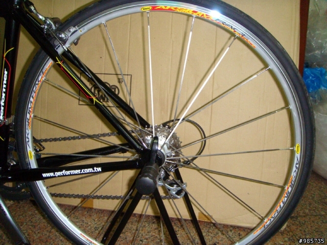 全套105 3萬元不到 卜赫馬 公路車 開箱文!PS:已經買不到3萬元以下了...漲價了。
