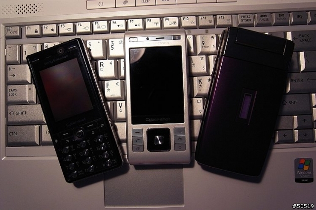 賞圖PK文- K810i VS. C905 VS. 904sh